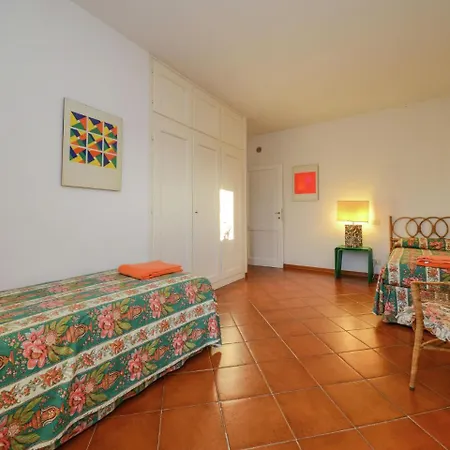 With Outbuilding And Swimming Pool And Panoramic View Of The Apennines Villa